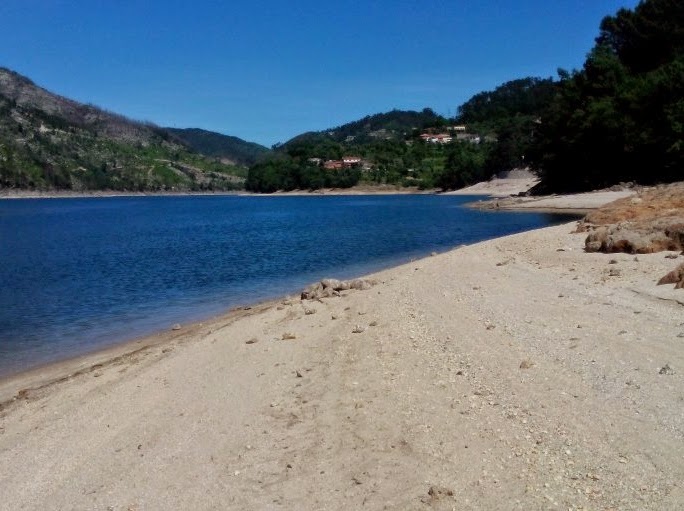 Praia do "México" a 1,5 km