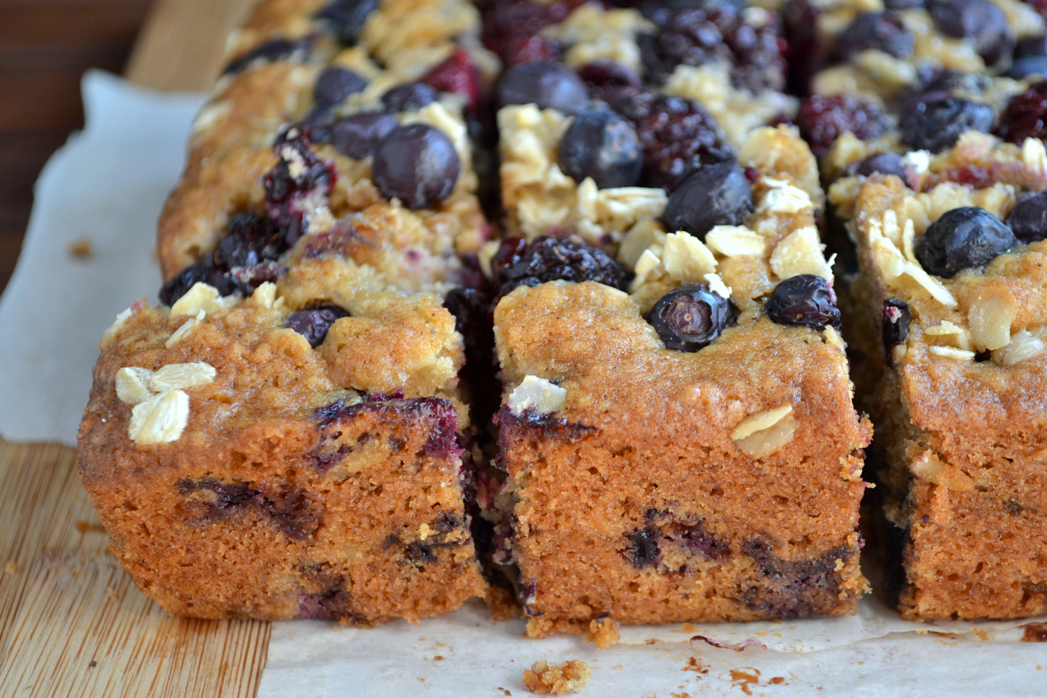K&K Test Kitchen BlueberryBlackberry Oat Cake