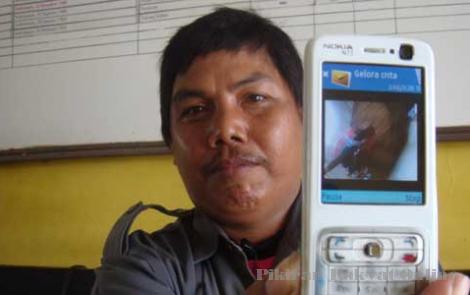 PENDOPO INDRAMAYU: Beredar Video Mesum Siswa SMA di Indramayu