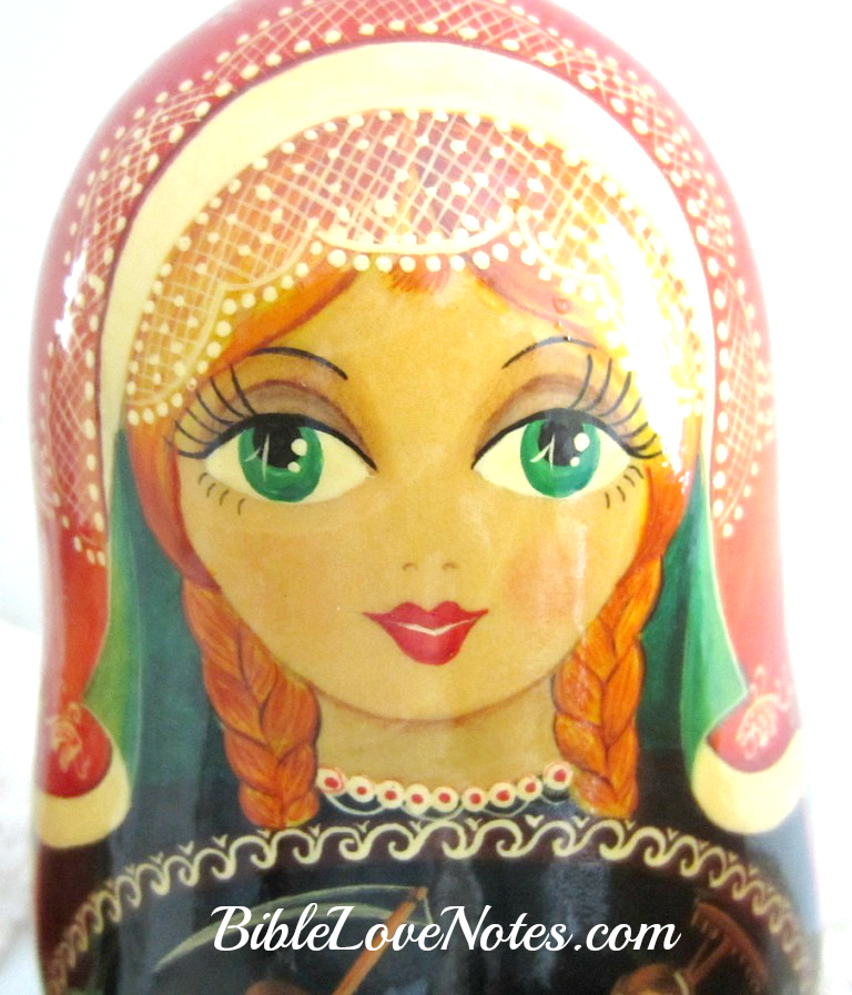 1Minute Bible Love Notes Russian Stacking Dolls
