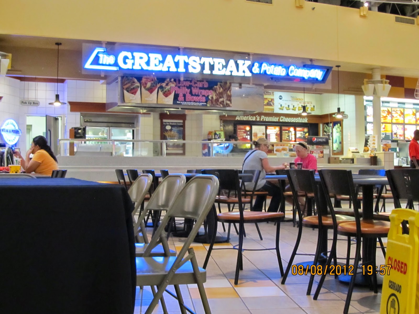 Trip to the Mall Eastland Mall (Bloomington, IL)