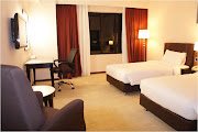 Hotel Rooms. Room with Twin Beds. Room with Kingsize Bed (standard room)