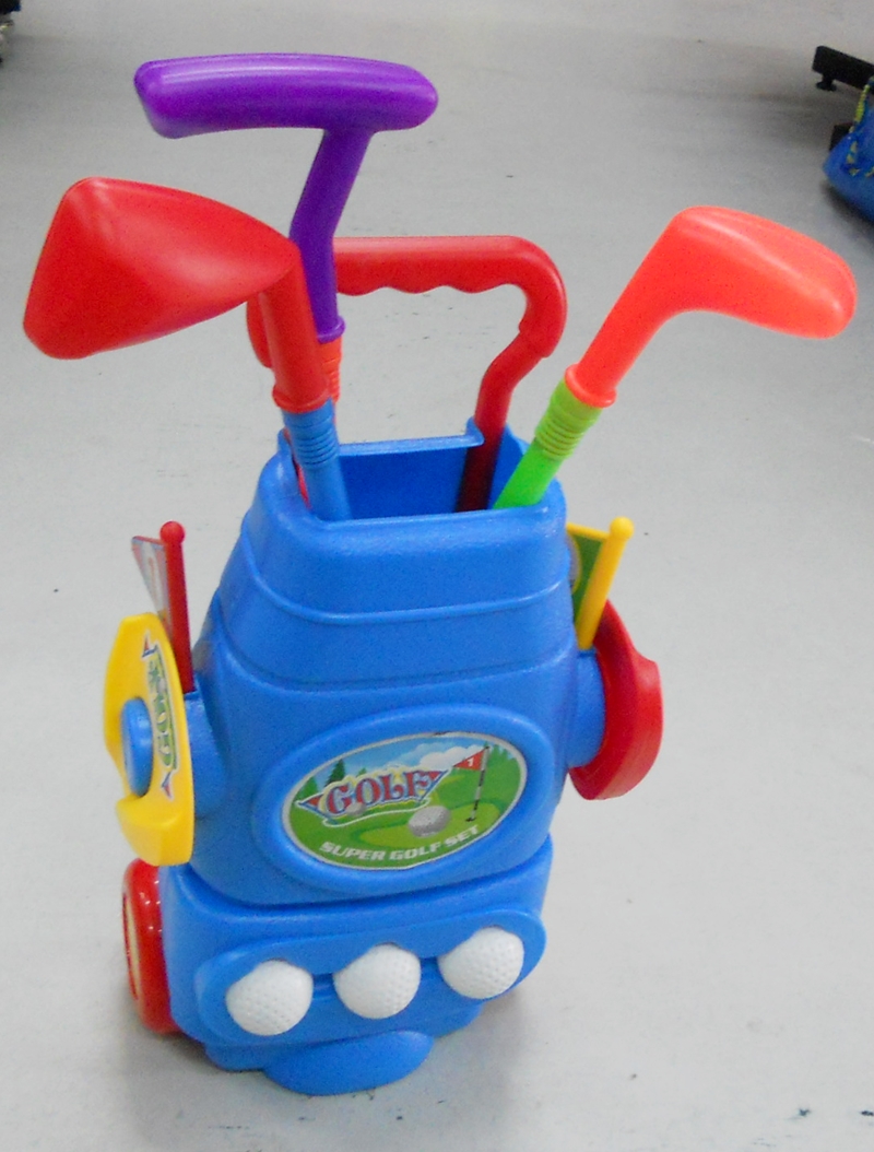 BongBongIdea TOY GOLF SET TRAIN YOUR YOUNG GOLFER