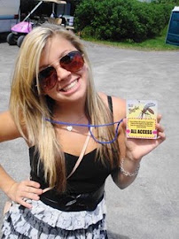 Jessica at Bluesfest