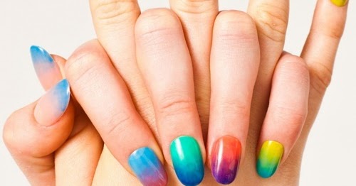 7. The Hottest Summer Nail Colors for a Beach Vacation - wide 3