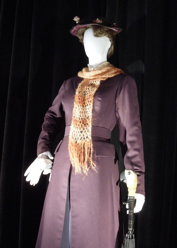 Hollywood Movie Costumes and Props Original Mary Poppins movie costumes worn by Julie Andrews
