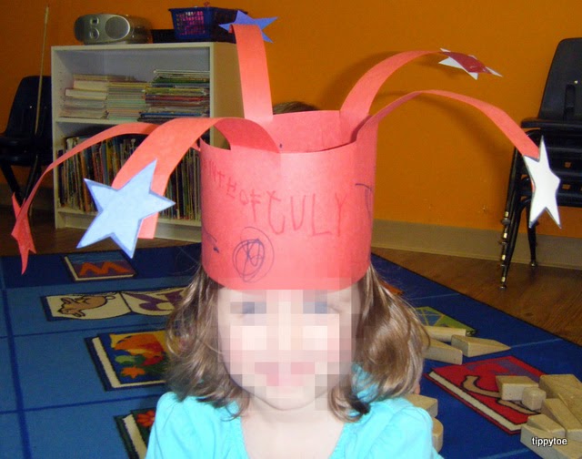 Tippytoe Crafts: July 4th Party Hats
