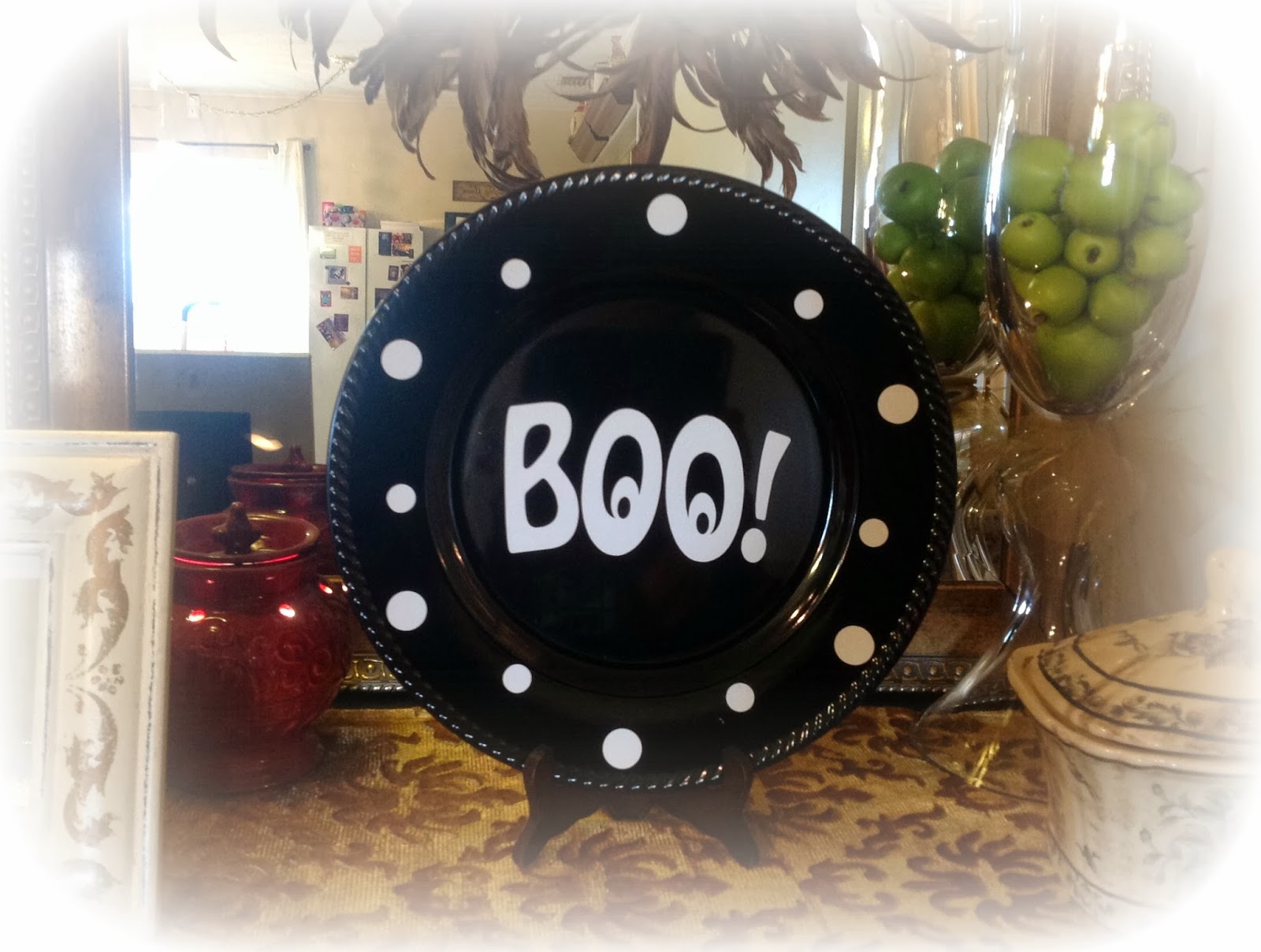 Mi Casa Decorative Halloween Plates