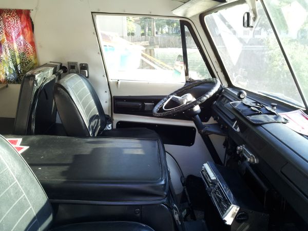 Daily Turismo: 5k: 1969 Dodge A-108 Xplorer 21 Camper Van