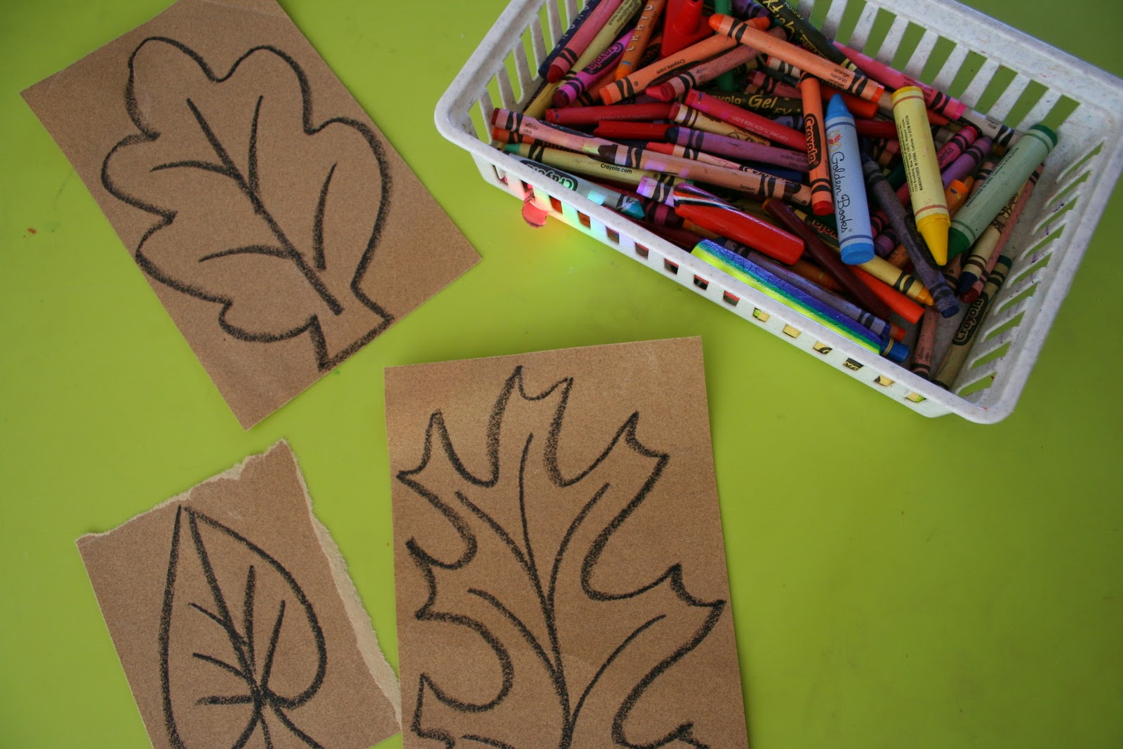 Pink and Green Mama * Easy Fall Kid Craft Sandpaper and Crayon Leaves