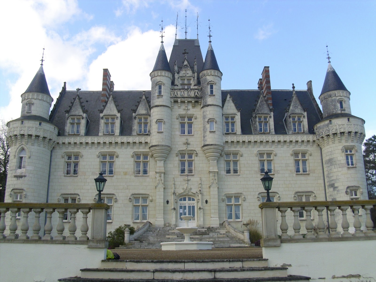 FRENCH CASTLE FOR SALE CHATEAU in FRANCE