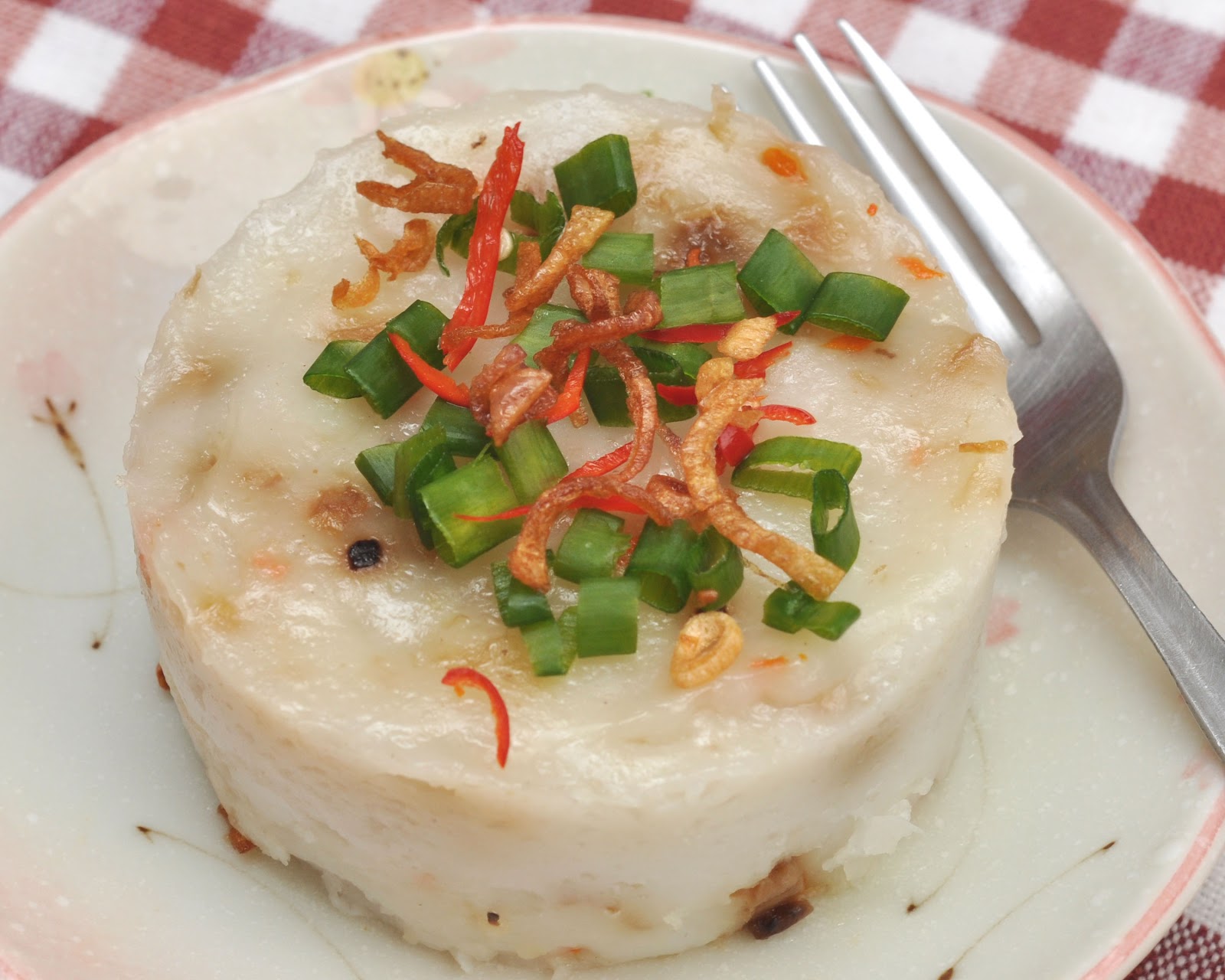 Veronica's Kitchen: Steamed Small Bowl Rice Cake (Wan Kuih)- 碗糕