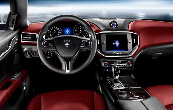 Hotcarupdate 2015 Maserati Ghibli