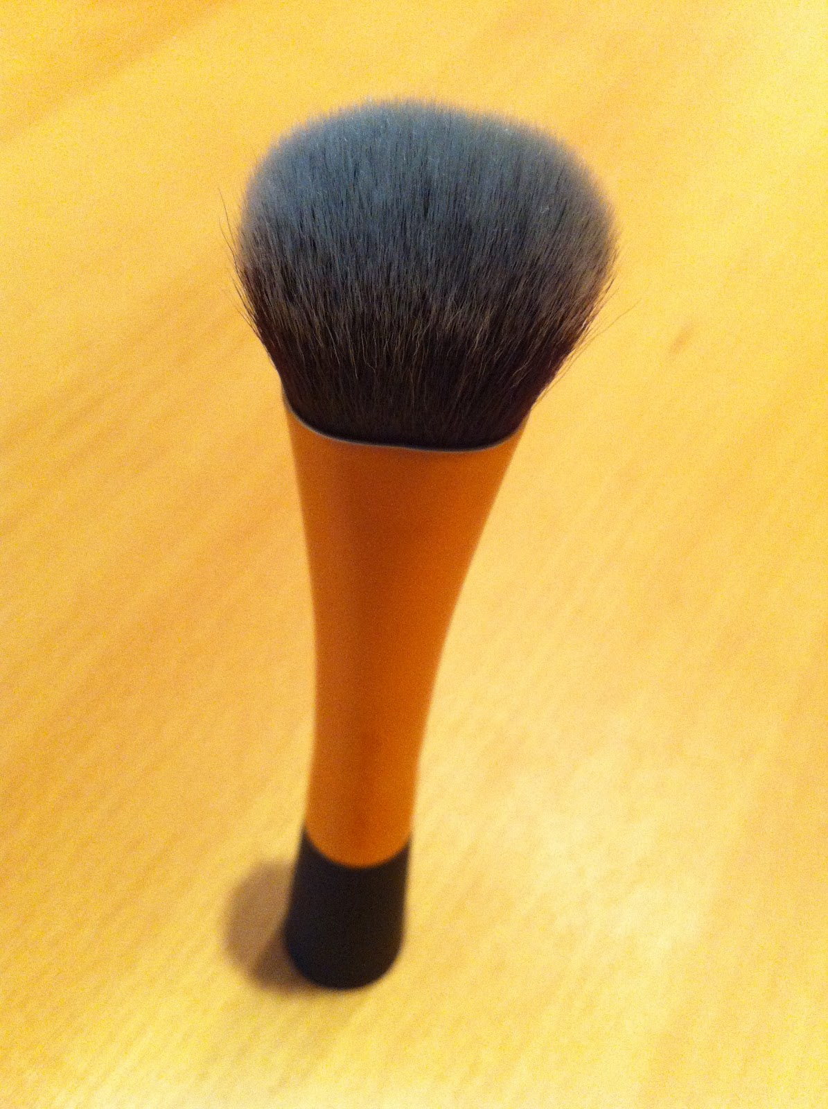 The Fairest Of Them All Real Techniques Expert Face Brush