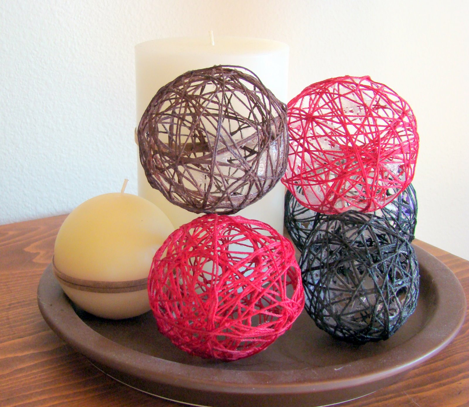 Cup of Tea and a Slice of Cake aka UKMUMINUSA Decorative String Balls