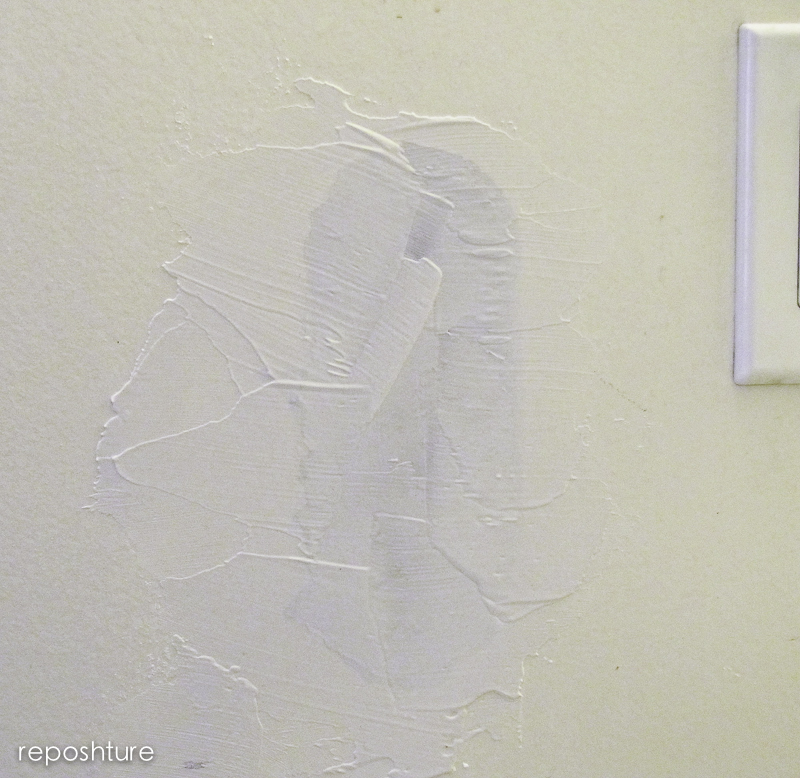 Reposhture Studio How to Patch a Wall, the easy way!