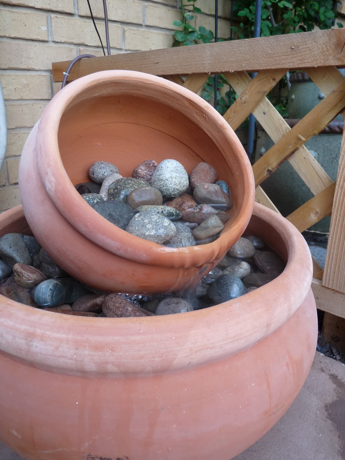 The Happy Homebodies DIY Flower Pot Fountain, Take Two