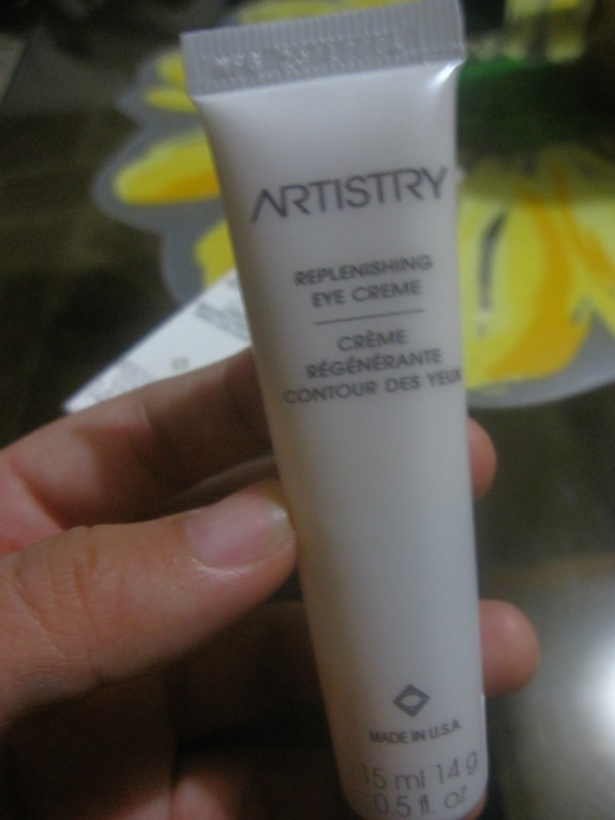 lyannechan's blog REVIEW Artistry Eye Cream