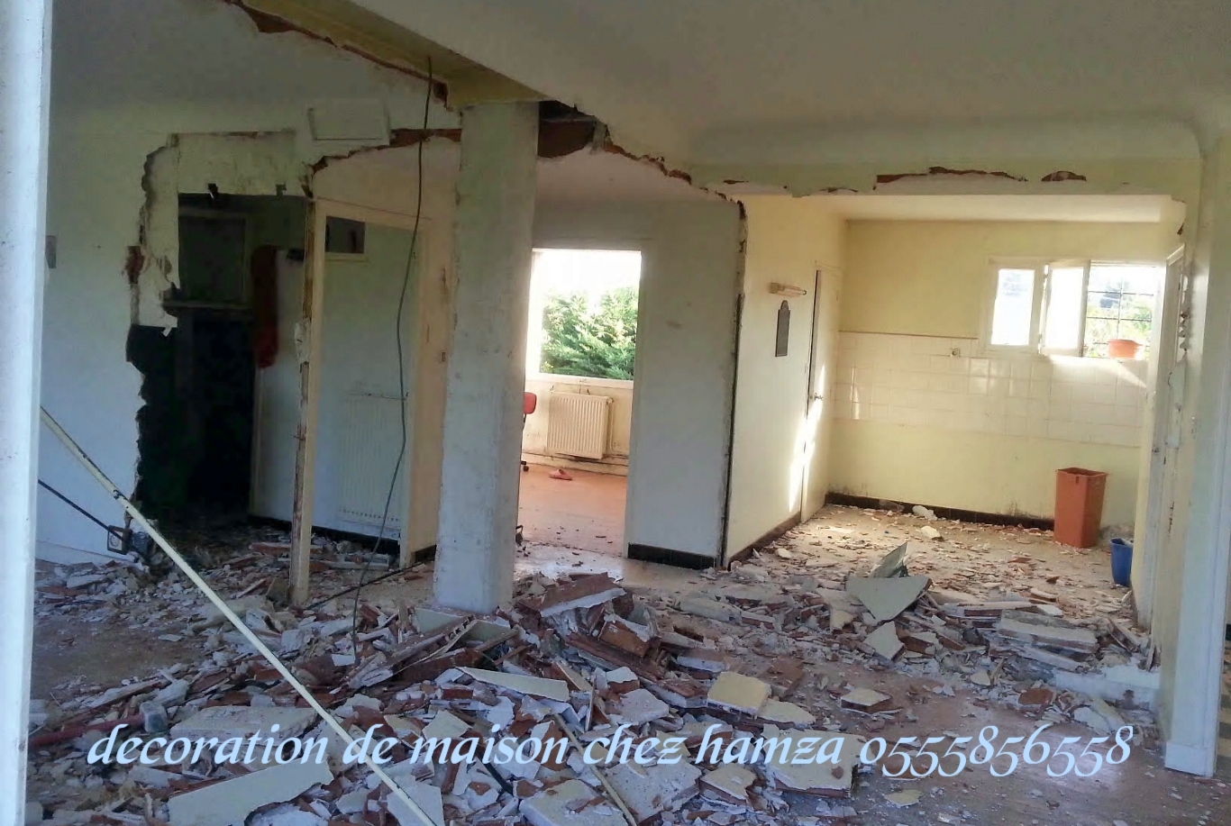 Hamza decoalger: ÙÙÙÙ
بر 2015