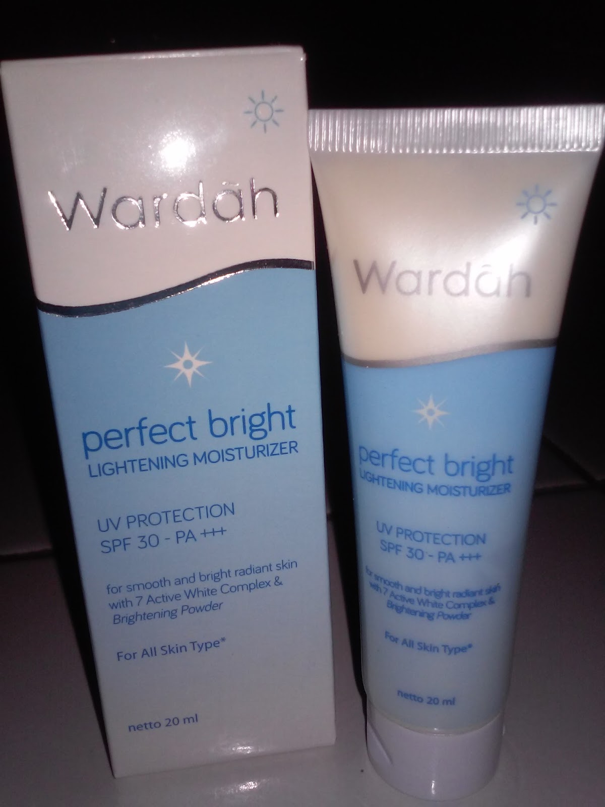 Review Wardah Perfect Bright Lightening Moisturizer La blog