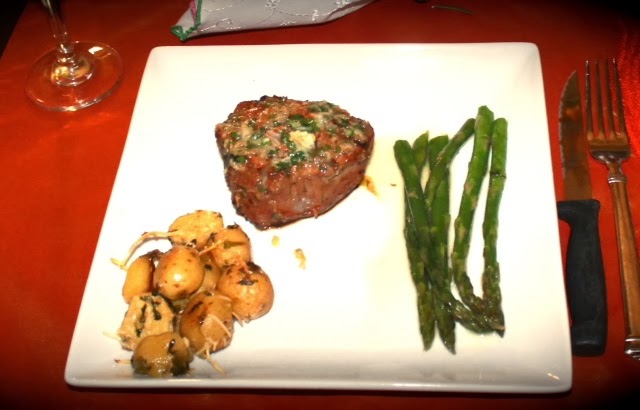 The Cuisine Queen: New Years Eve Dinner at Home