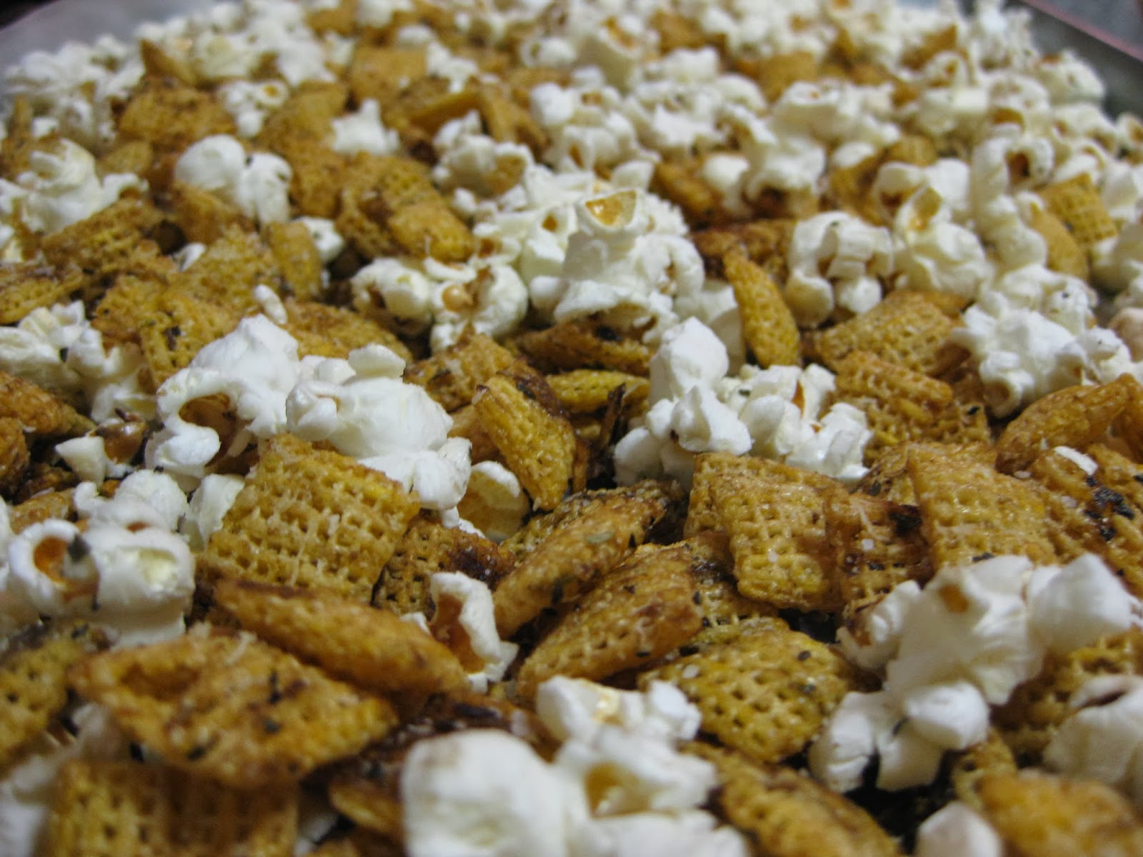 ThisIsWhyKtcIsHot Parmesan Balsamic Chex Mix