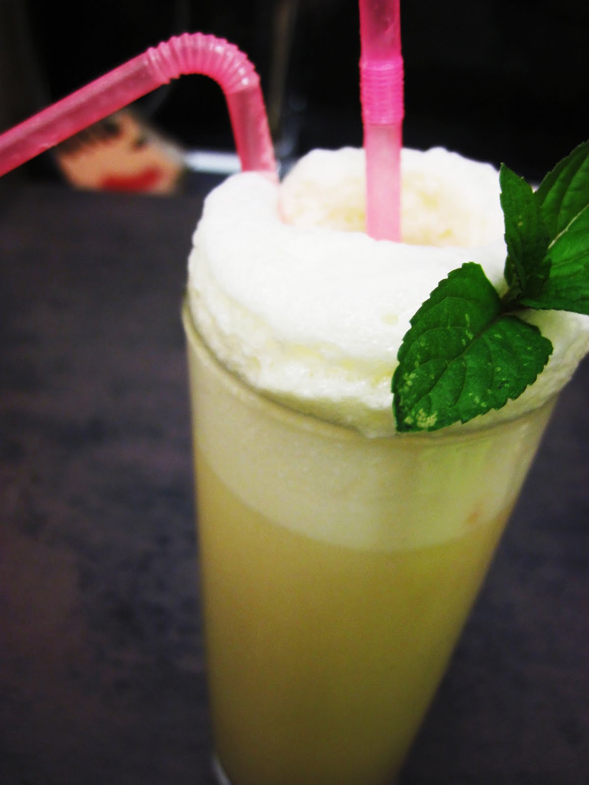 Lena's Lifestyle Cocktail Coco Loco