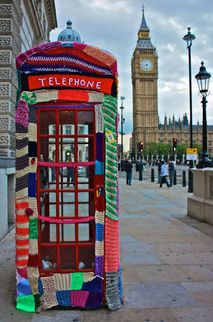 Awesome Colorful Examples of Yarn Bombing
