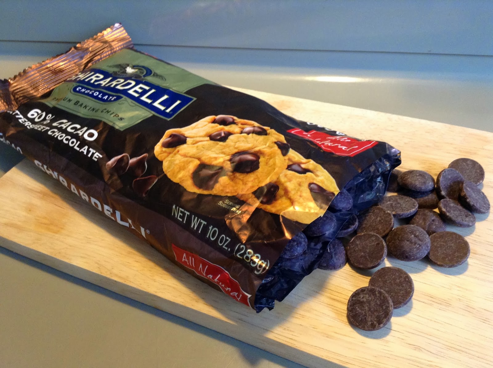 Bake the muffins for 15-20 mins.