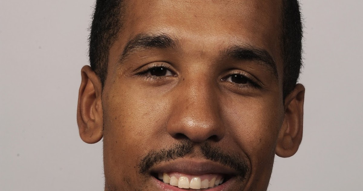 NBA Q&A: Shaun Livingston ~ The Hardwood Nation