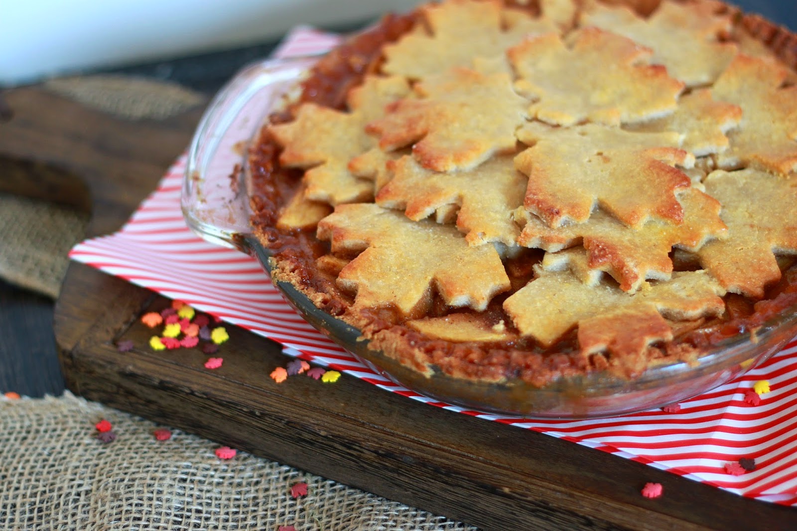 Feeding My Addiction World's Healthiest Apple Pie {Gluten & Sugar Free