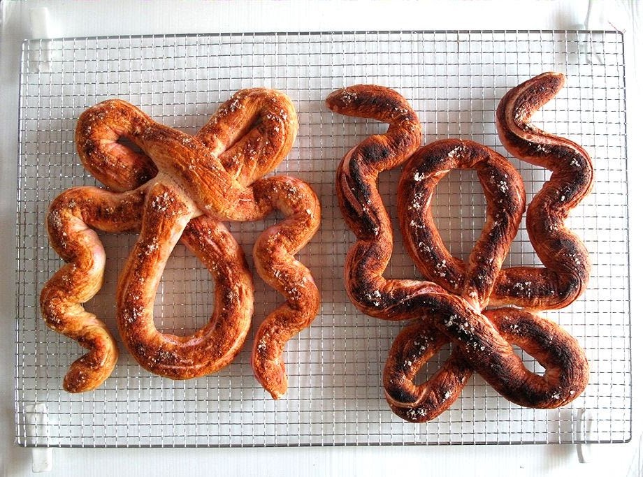 Foodiva's Kitchen Princess Beatrice's Zesty Rose Pretzel for the Queen