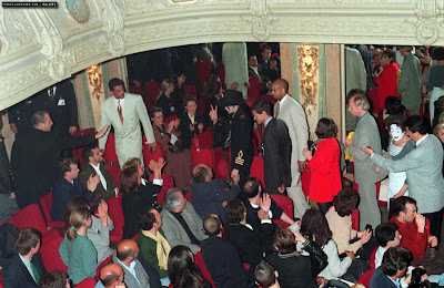 Michael Jackson em Visita ao Museu Grevin na França Michael+jackson+grevin+1997+%284%29