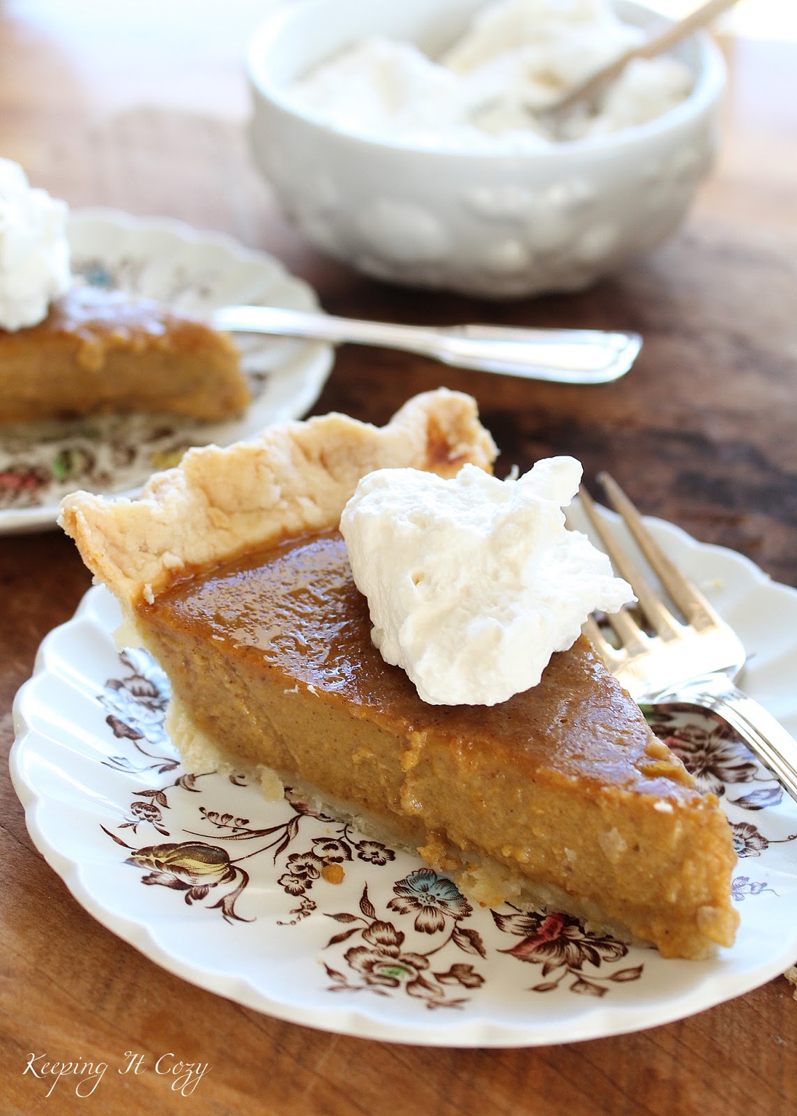 Keeping It Cozy Baking a Pumpkin Pie