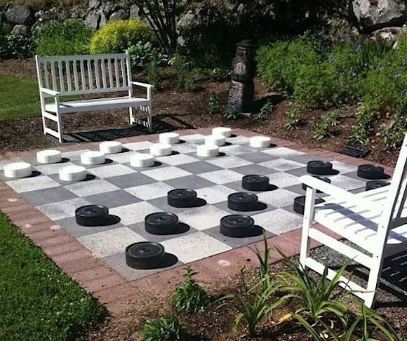 Giant Checkerboard