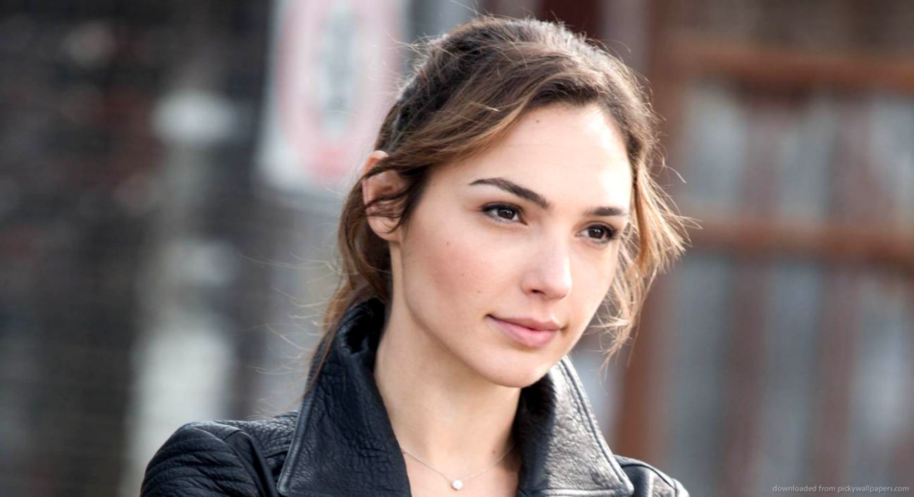 Gal Gadot HD Wallpapers Desktop Wide
