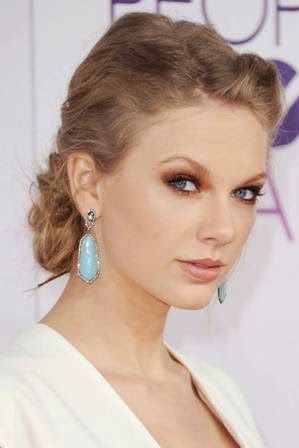 foto taylor swift di acara People's Choice Awards 2013 foto taylor swift di acara People's Choice Awards 2013
