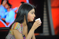 Shriya Saran New Movie Personal Interview Stills [cinebrain.blogspot]