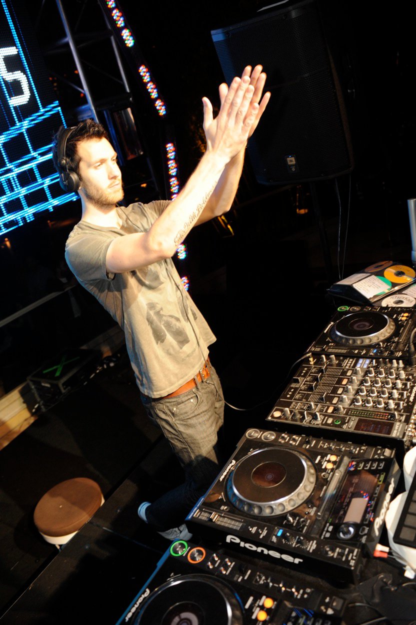 Calvin Harris Residency Debut at XS Las Vegas [Photos] MyBarHeaven