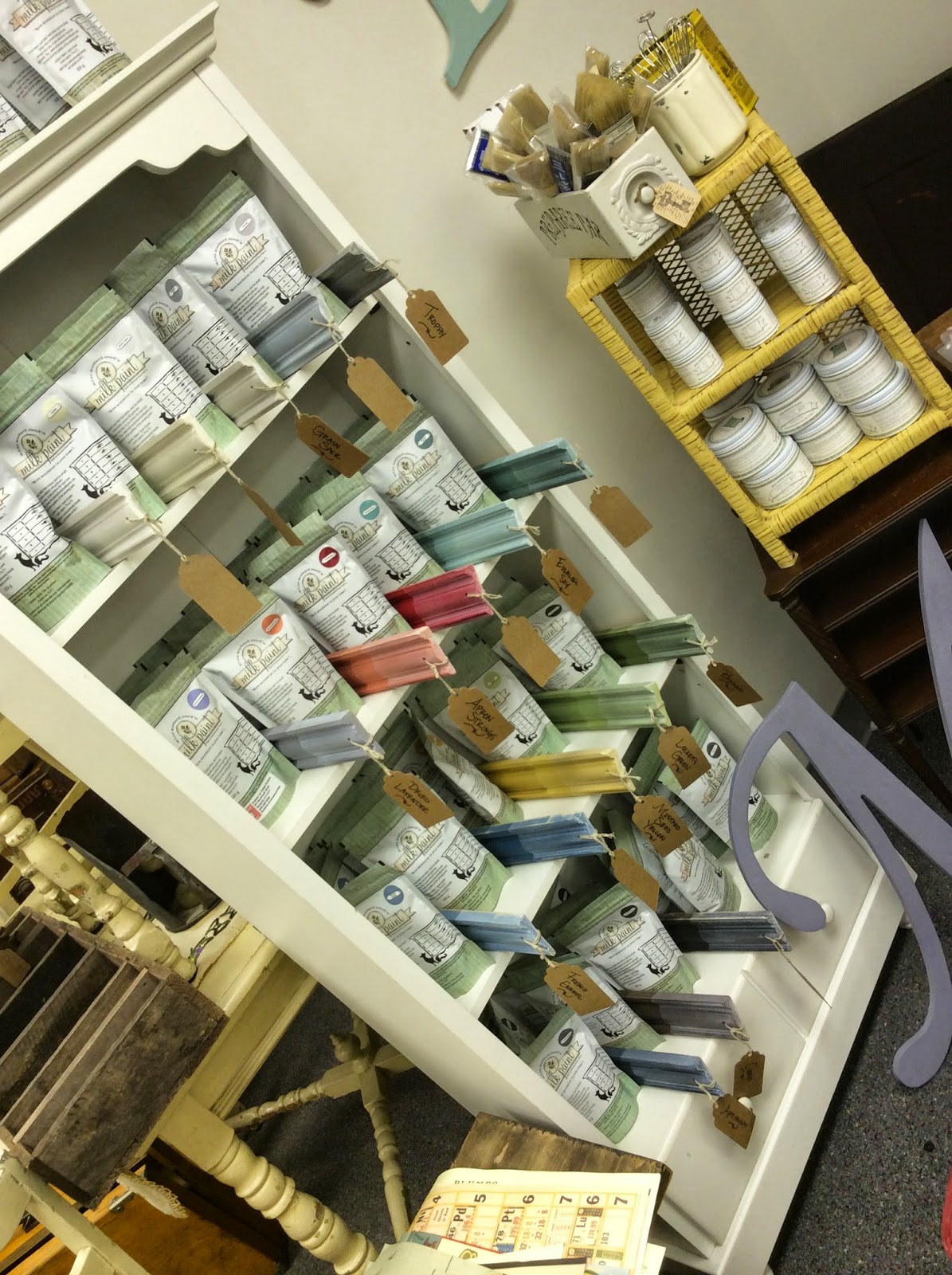 Q&A with Wendy from Dresser Up Vintage Boutique Simply Sarah Style