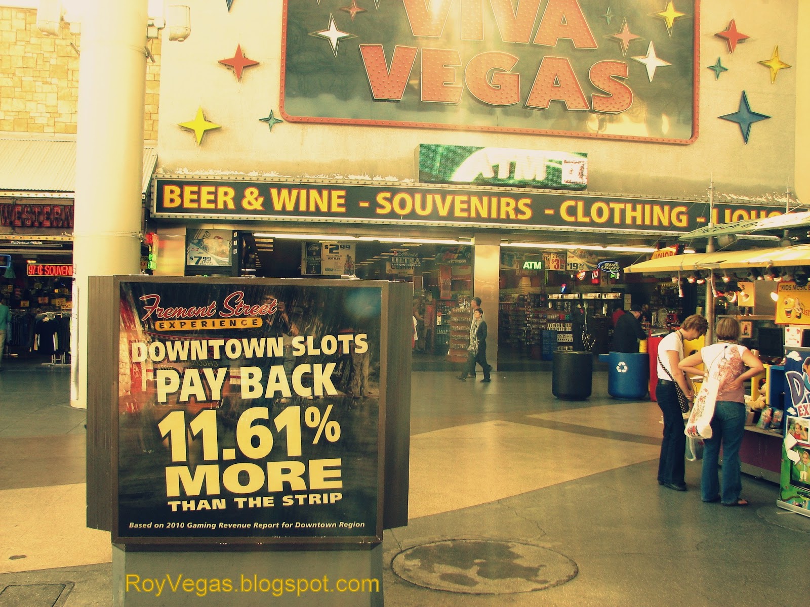 Roy Vegas Viva Vegas Beer & Wine Souvenirs Clothing Liquor