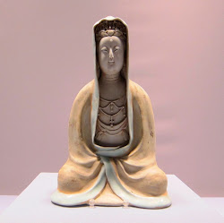 Très zen... cette statue !