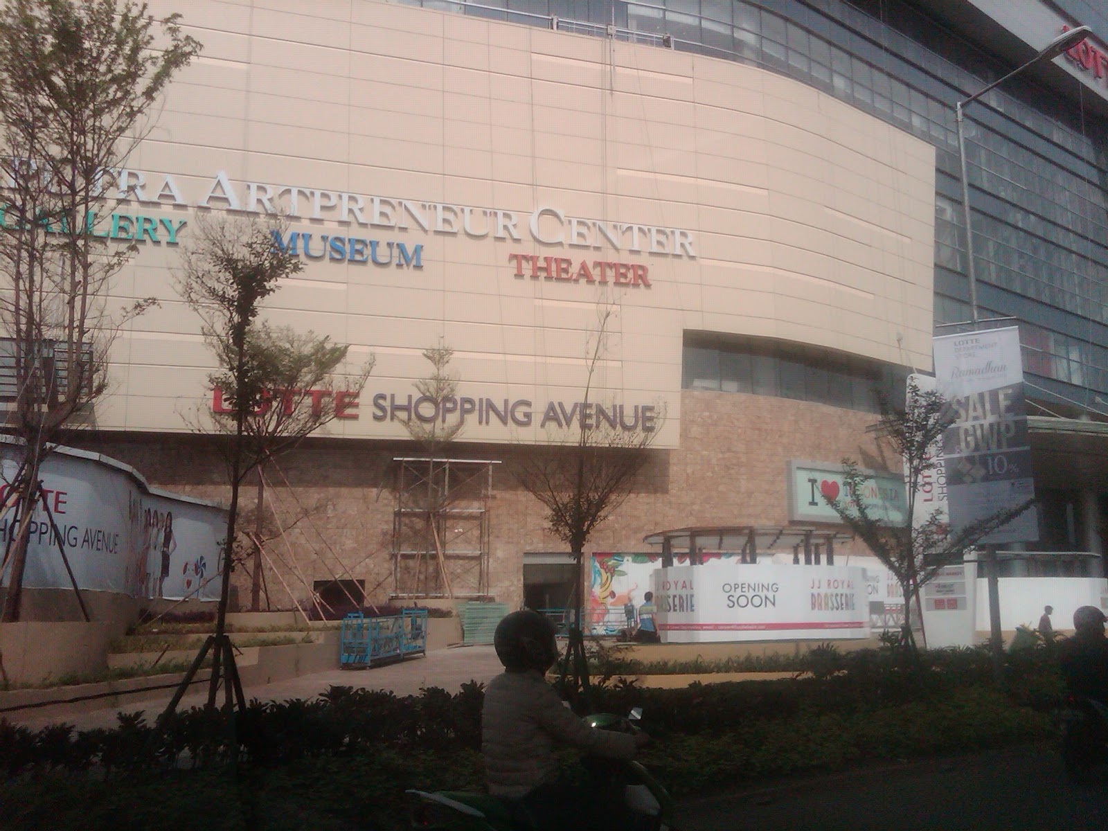 Ciputra World Mall Nearby Puri Casablanca Residences