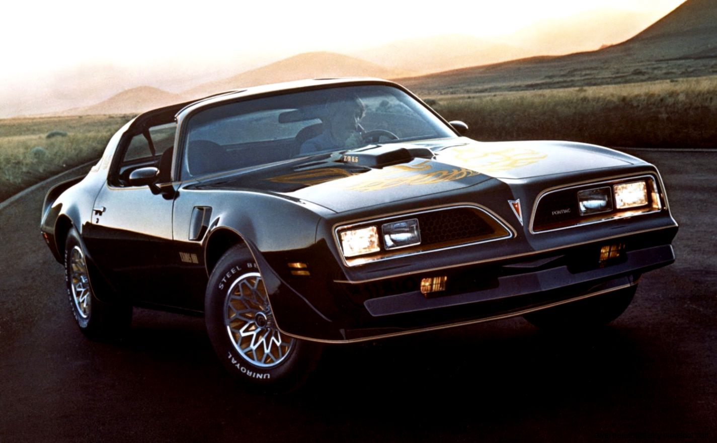 The 5 Affordable Muscle Cars You Must Buy Right Now AFTERDRIVE The 5 Affordable Muscle Cars You Must Buy Right Now AFTERDRIVE