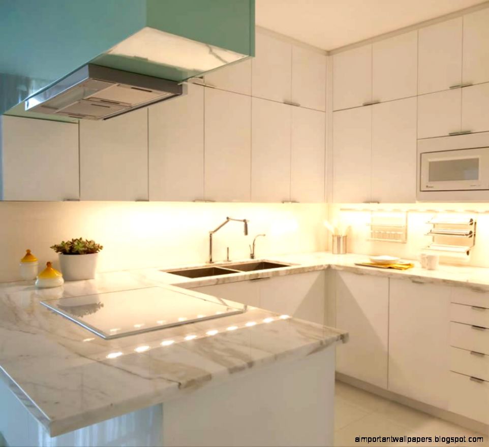 Miami Beach Vacation Apartment Kitchen Interior Design by Avram Miami Beach Vacation Apartment Kitchen Interior Design by Avram