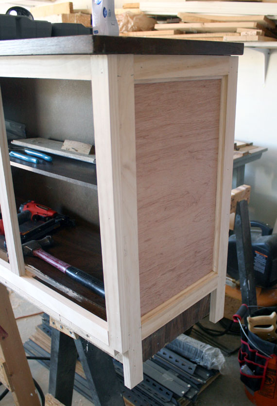 One Hot Bottom, uh I mean Hutch! Remodelaholic