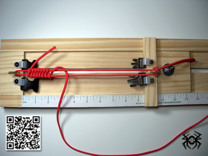 Unique Ropecraft Unique Paracord Bracelet/Necklace Tying JigRevisited