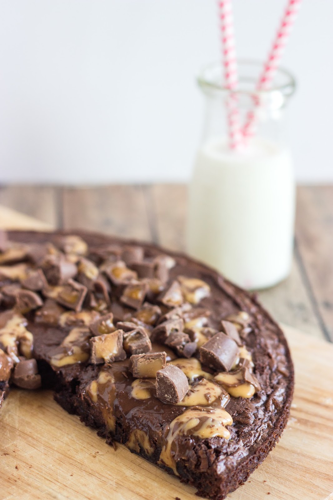 Rolo Brownie Pizza White Lights on Wednesday