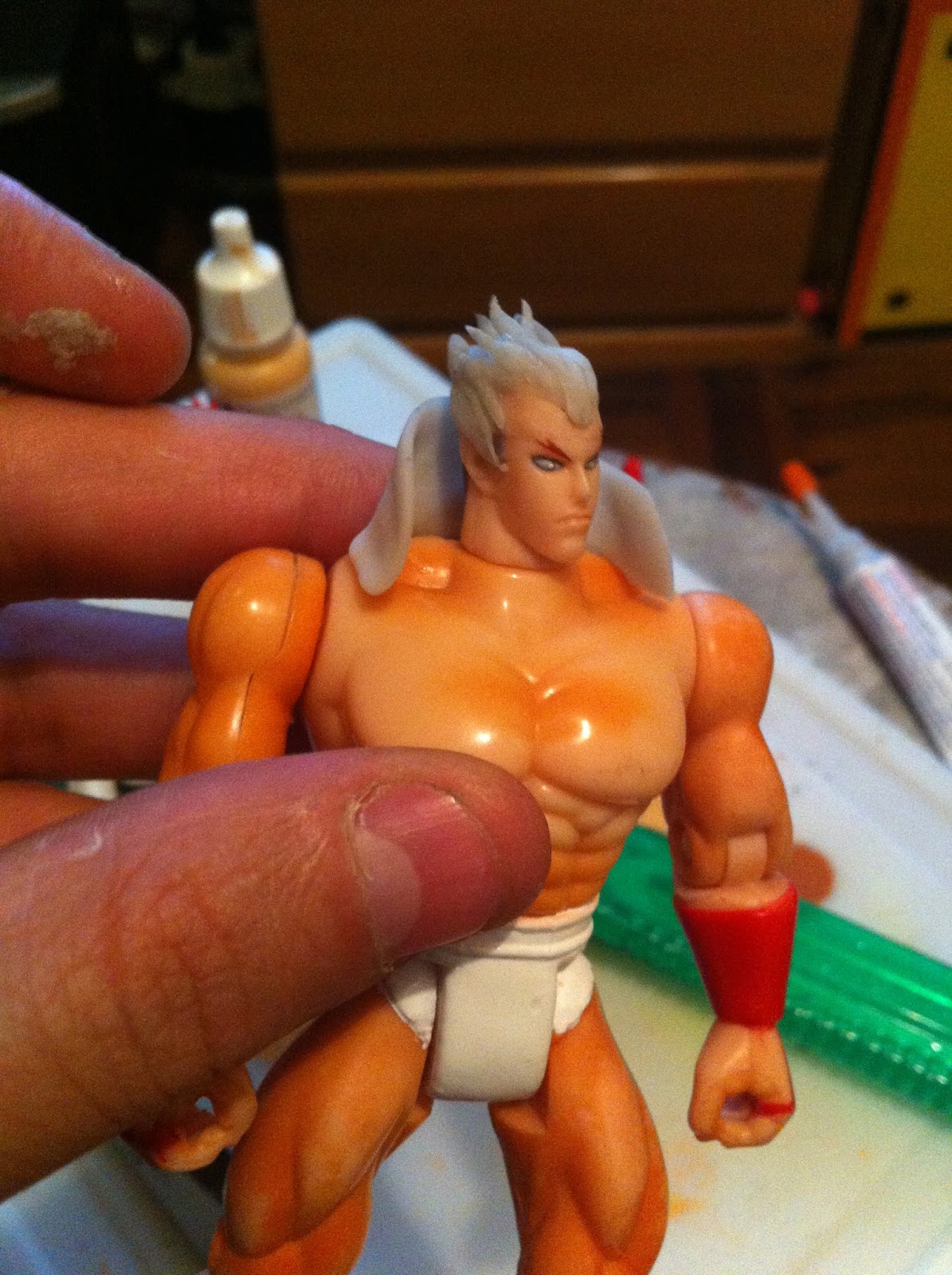 pintura para customizar figuras de accion