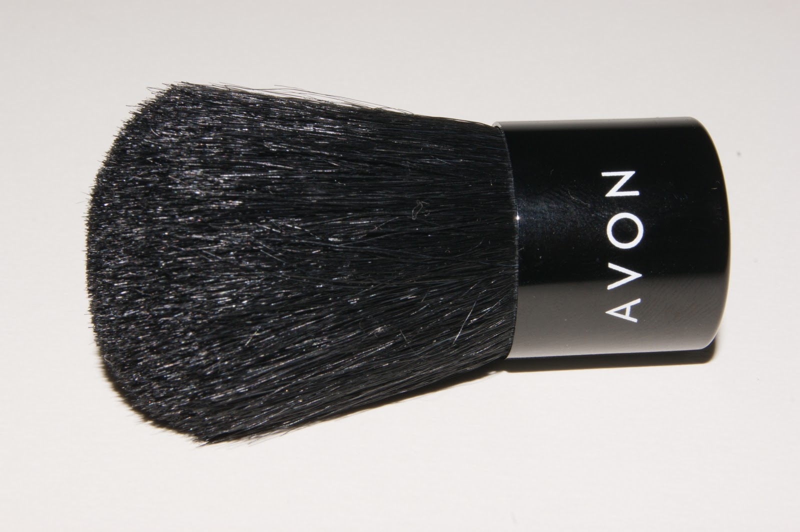 Avon Kabuki Brush Review The Sunday Girl